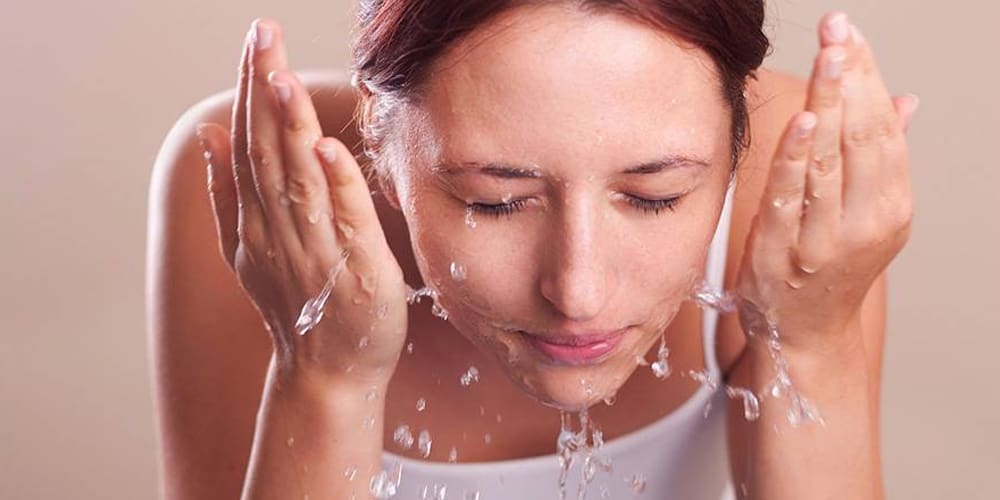 Best Facial Cleanser For Oily Skin