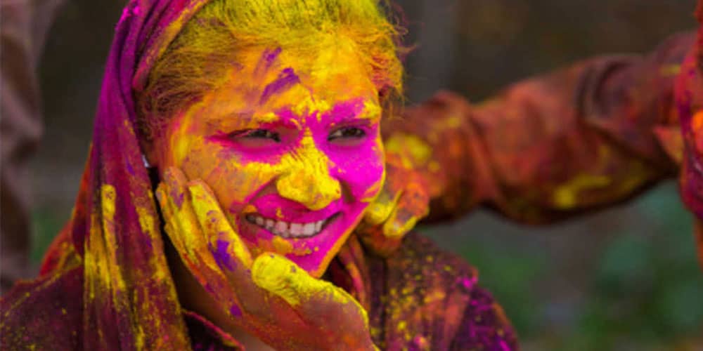How to Remove Holi Colour From Face Easily