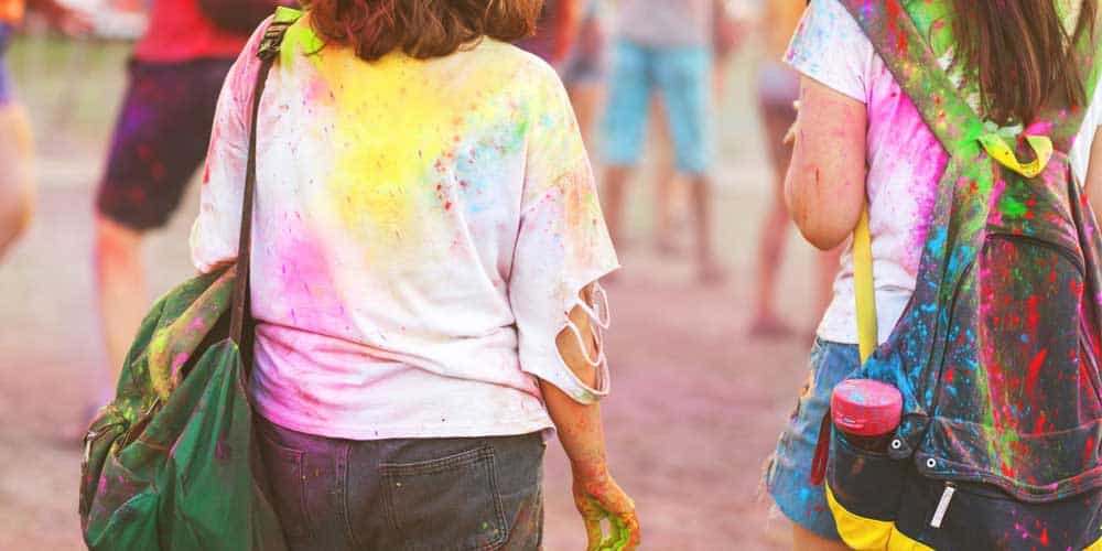How to Remove Holi Colour from Clothes