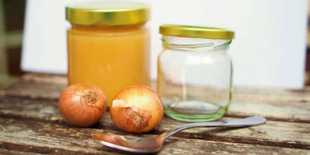 Use Onion Juice With Honey 